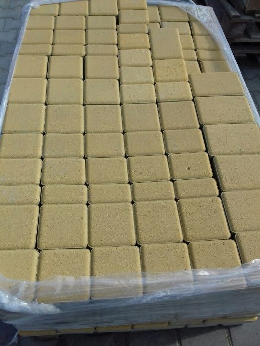 Продам вибропрессованную тротуарную плитку "Старый город".