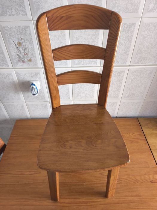 Conjunto de mesa de cozinha em madeira maciça + 4 cadeiras + 2 bancos