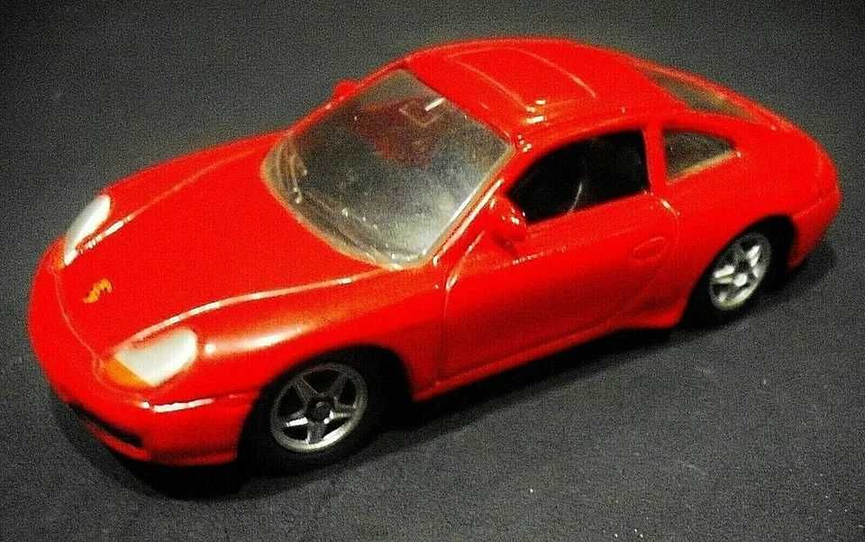 Porsche 911 Carrera ( 996 ) - WELLY 1:64 Diecast