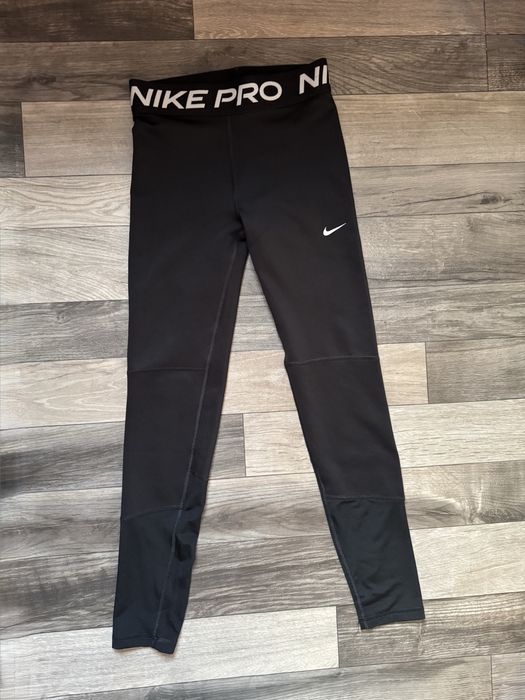 Оригінальні жіночі лосіни Nike Pro