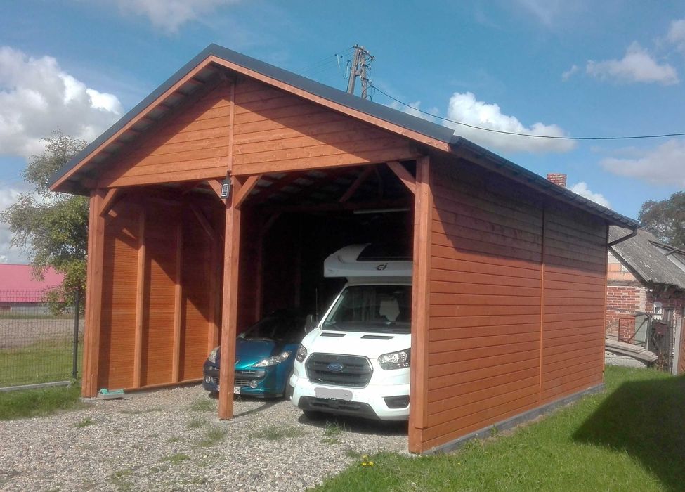 Wiata na kampera ze ścianami/garaż z drewna 50m2
