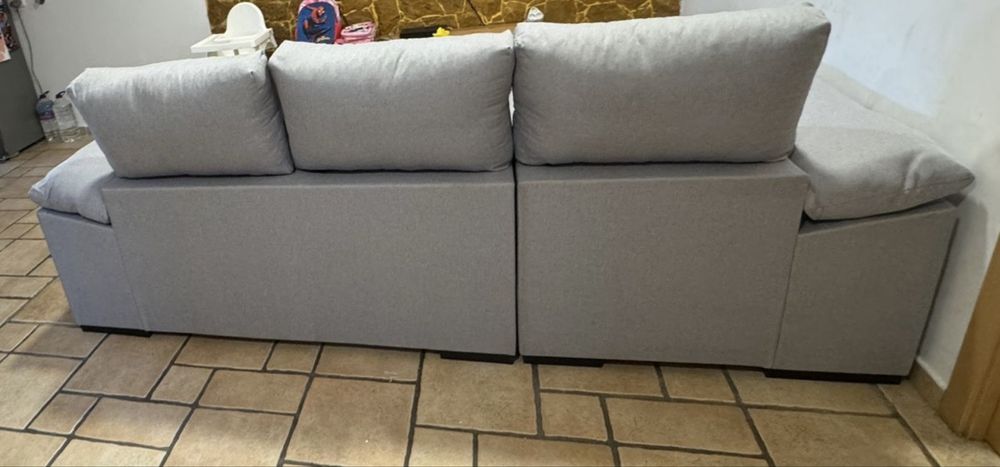 Sofá quase novo!!! 3 chaise longue