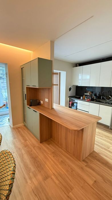 Fazemos sua cozinha, casa de banho, sala de estar e outros,temos prazo para entregas e para pagamento, serviço com excelência.