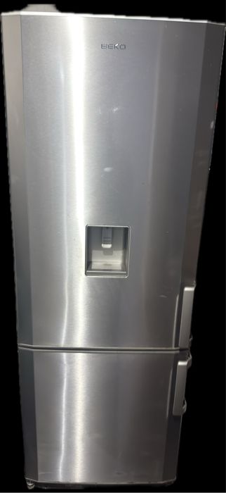 Frigorífico combinado beko 426 lt