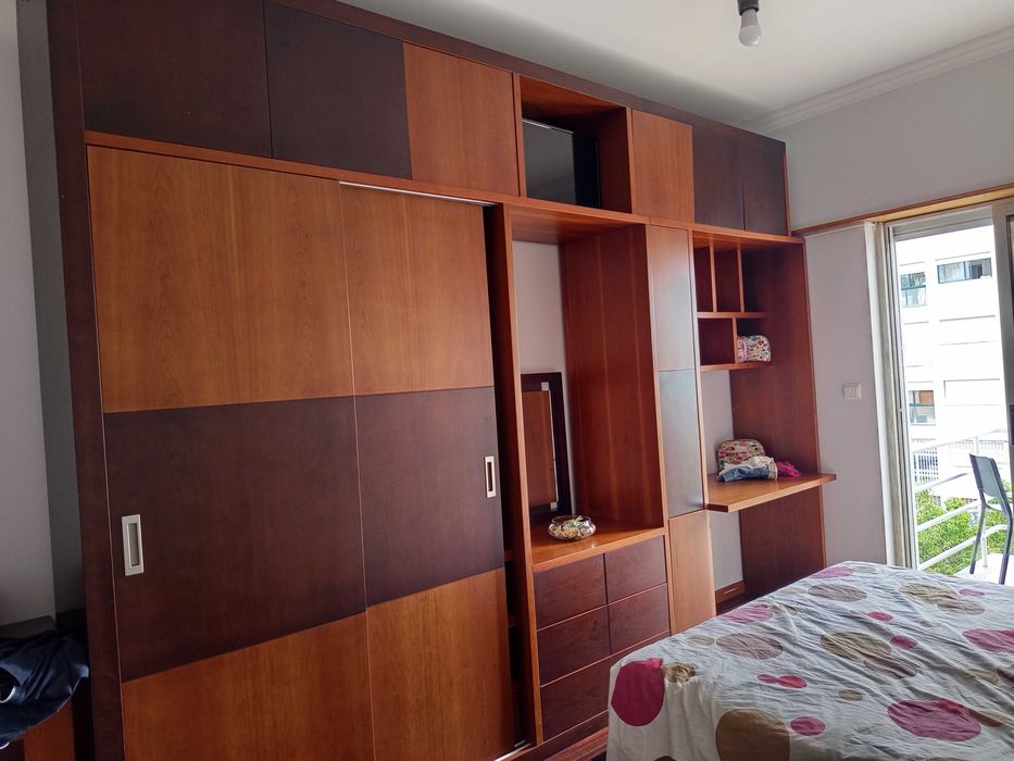 Quarto armários