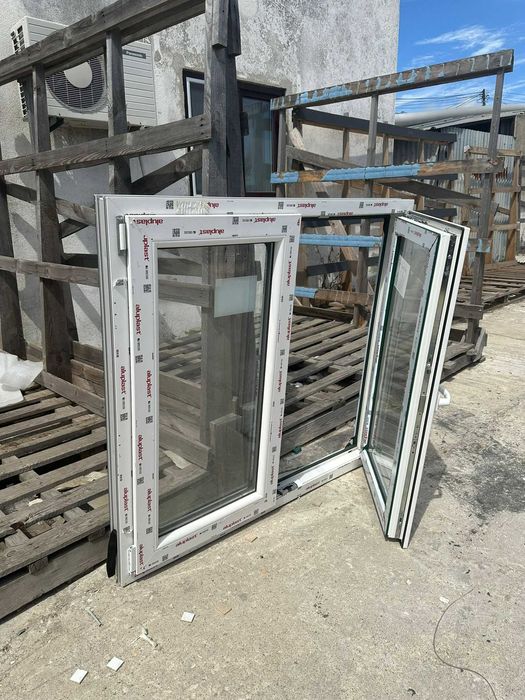Janela PVC Oscilo-Batente Aluplast