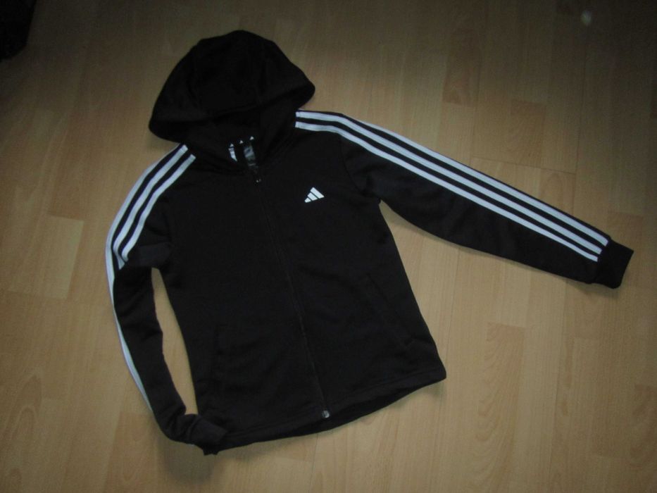 ADIDAS bluza rozm.152