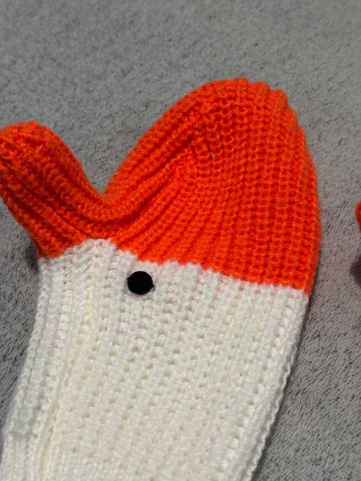 Dziergane handmade rękawiczki na wiosnę Gęś