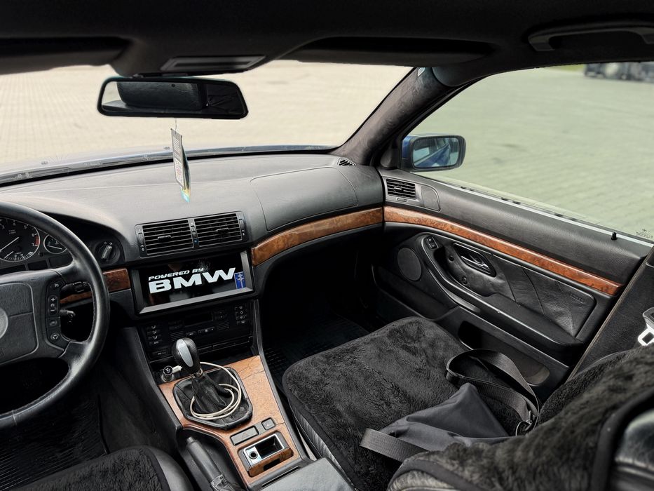 BMW 5 Series E39 M52B20