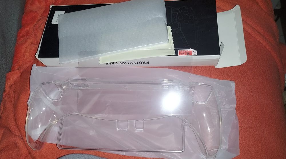 PSP- Capa de silicone+ pelicula vidro