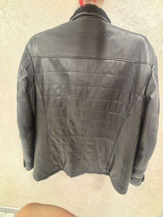 Продам шкіряну куртку