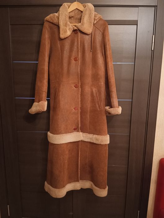 Продаётся дублёнка женская