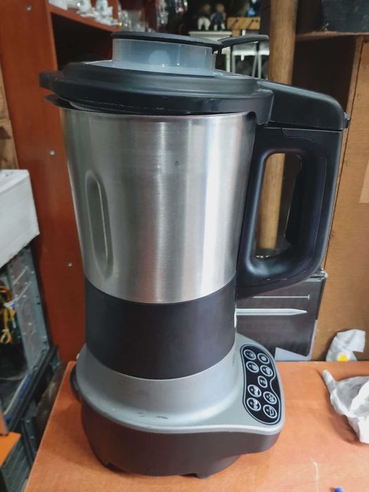 Zupowar RUSSELL HOBBS 21480 1,75l 800W srebrny