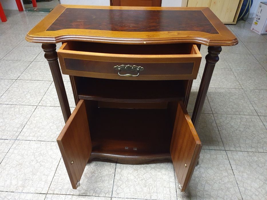 Móvel multiusos madeira