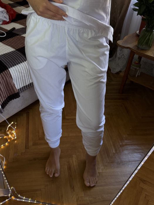 Білий медичний костюм розмір с-м