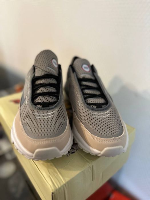 кросівки  nike air max pulse 44 grey
