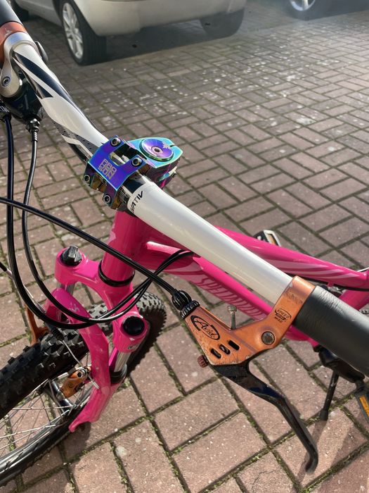 Specialized hotrock 20” com muitos extras