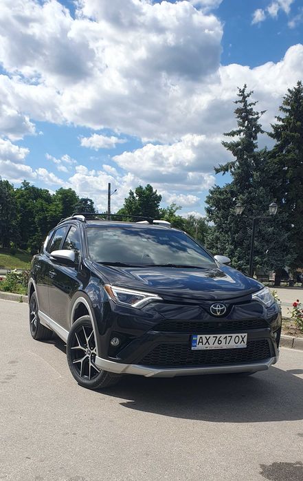 Продам Toyota RAV-4