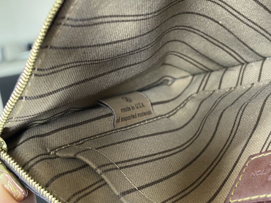 Продам сумка клатч  Louis Vuitton original