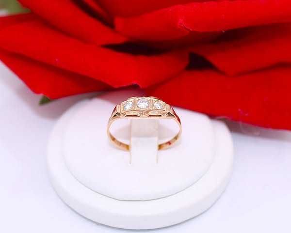 Złoty pierścionek p.585/1,39g z cyrkoniami