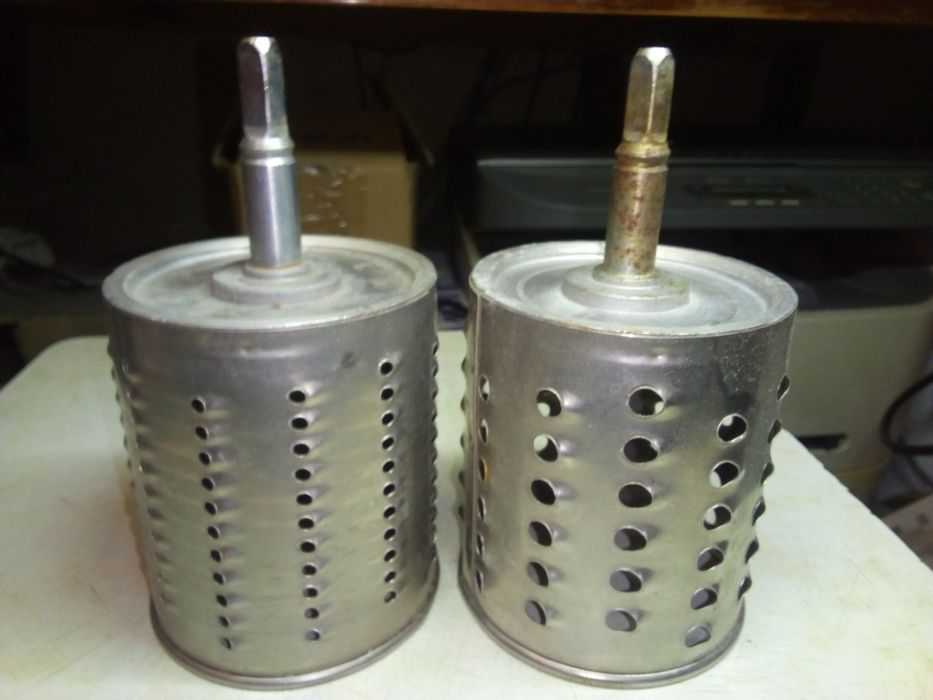 Насадки для кухонного комбайну/терки Мрія б/в, ціна за 2 шт