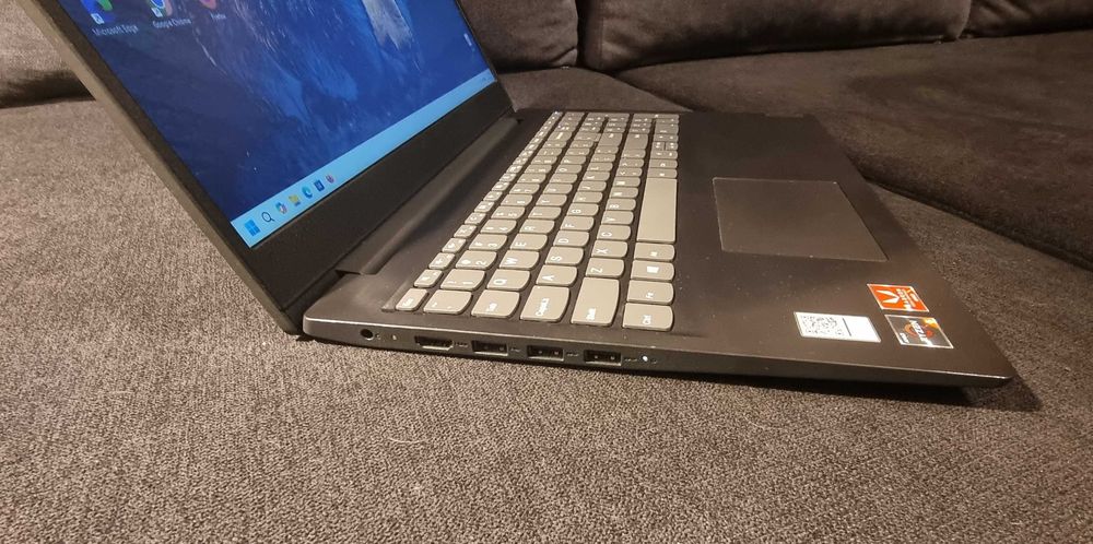 Lenovo S145-15API, 15" FullHD, Ryzen5, 16GB RAM, Vega 8 2GB GWARANCJA!