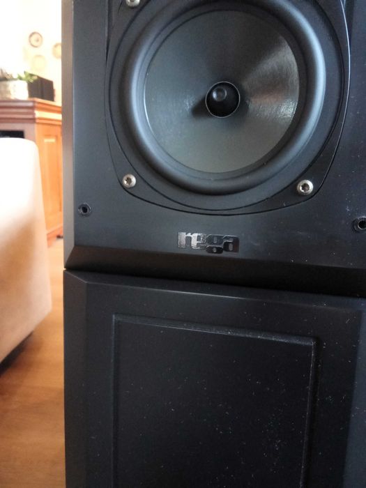 Colunas vintage REGA