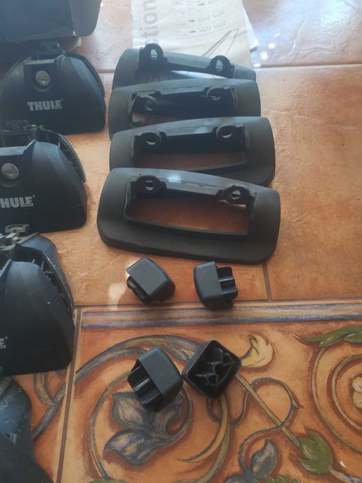 Stopy bagażnika Thule Rapid system 753 z kit thule 3090 do Kia Ceed