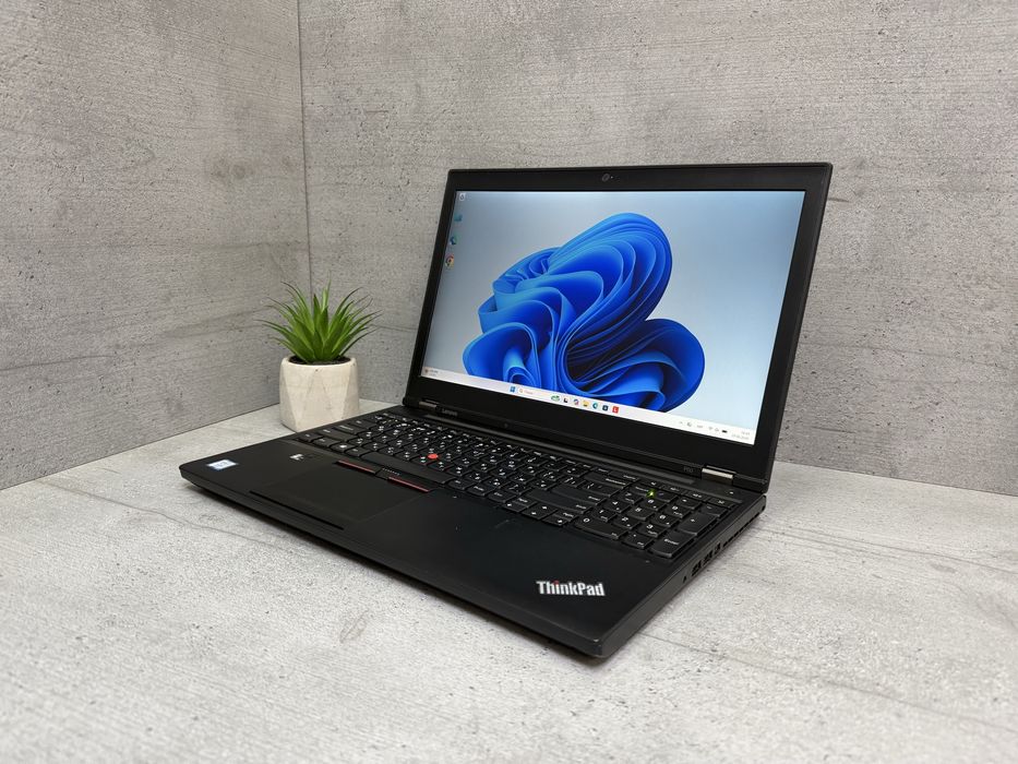 Надійний ноутбук Lenovo P50/15.6"/Xeon/Nvidia/16gb ddr4/256gb ssd