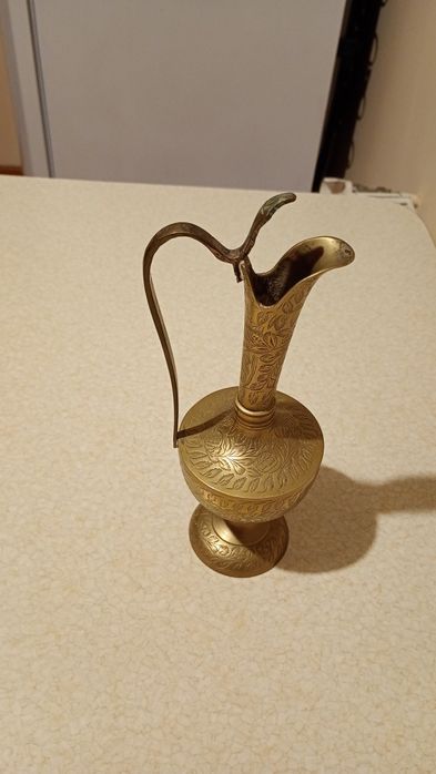 Mosiężny dzbanek 24 cm wysokość