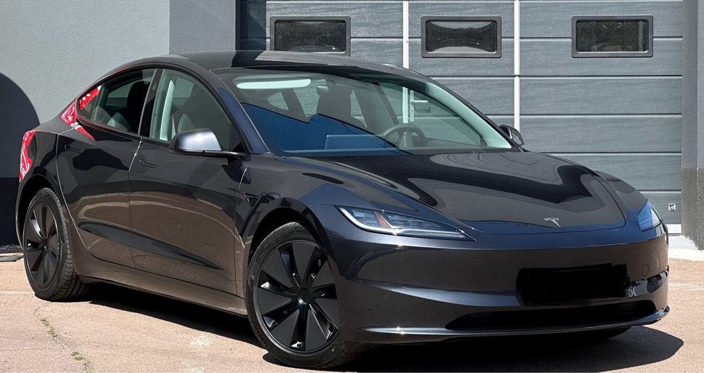 Аренда теслы / Tesla model 3 ( 23-25 г)