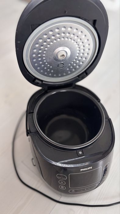 Multicooker Philips (używany, bardzo dobry stan)