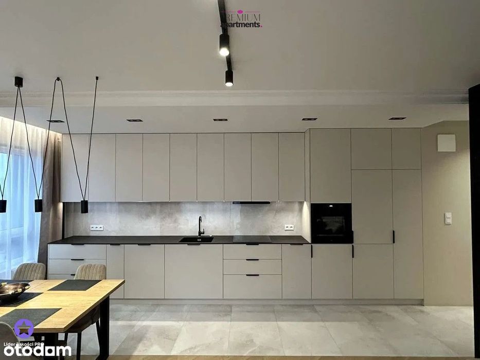 4 pokoje | 97 m² | taras 70 m² | 2x hala | komórka - More