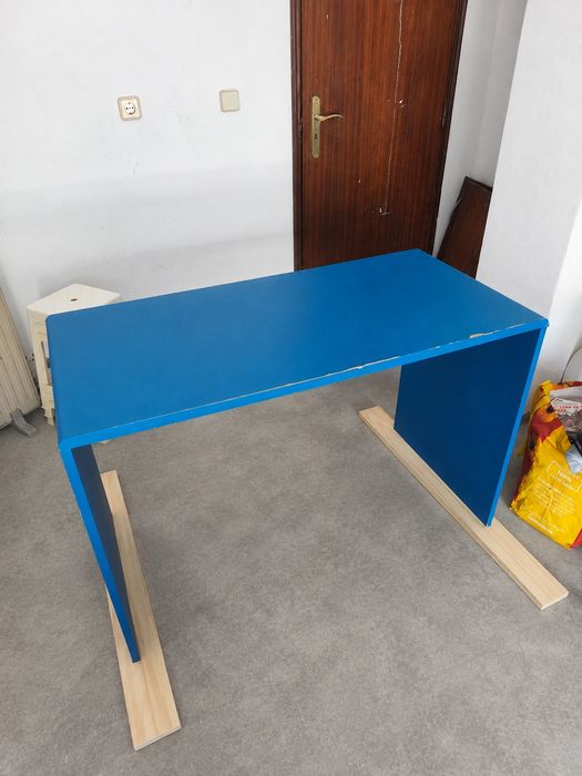 Secretária mesa azul
