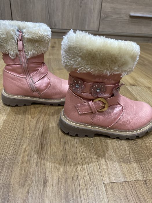 Buty zimowe ocieplane dla dziewczynki rozm 25
