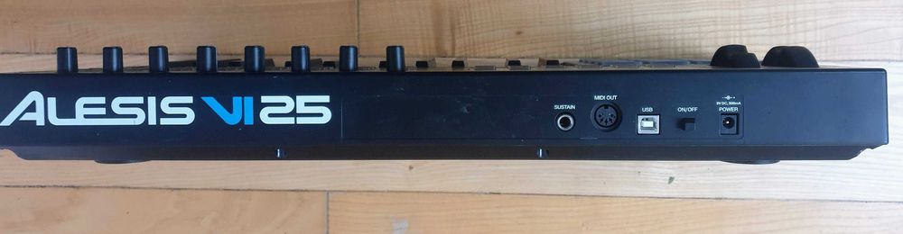 ALESIS V125 zaawansowany kontroler USB/MIDI