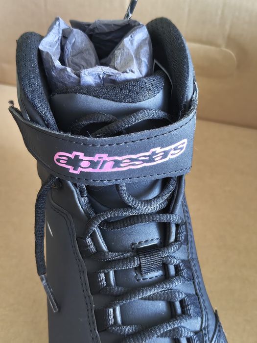 Botas moto Alpine Stars - Sektor Shoe dois pares, 37 e 42 - Vendo junto ou separado