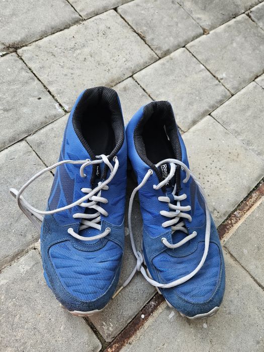 Ténis e sapatos de homem