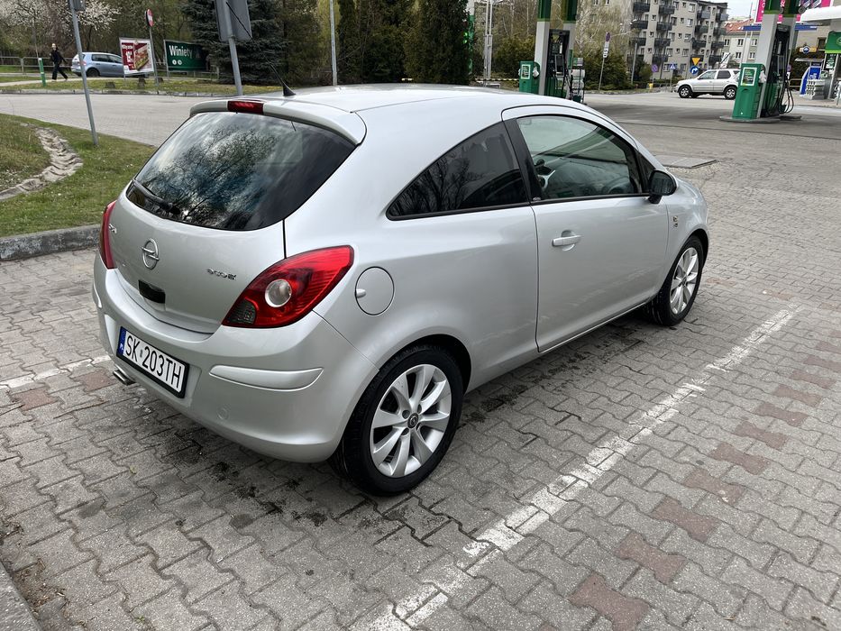 Opel Corsa D Edition 150