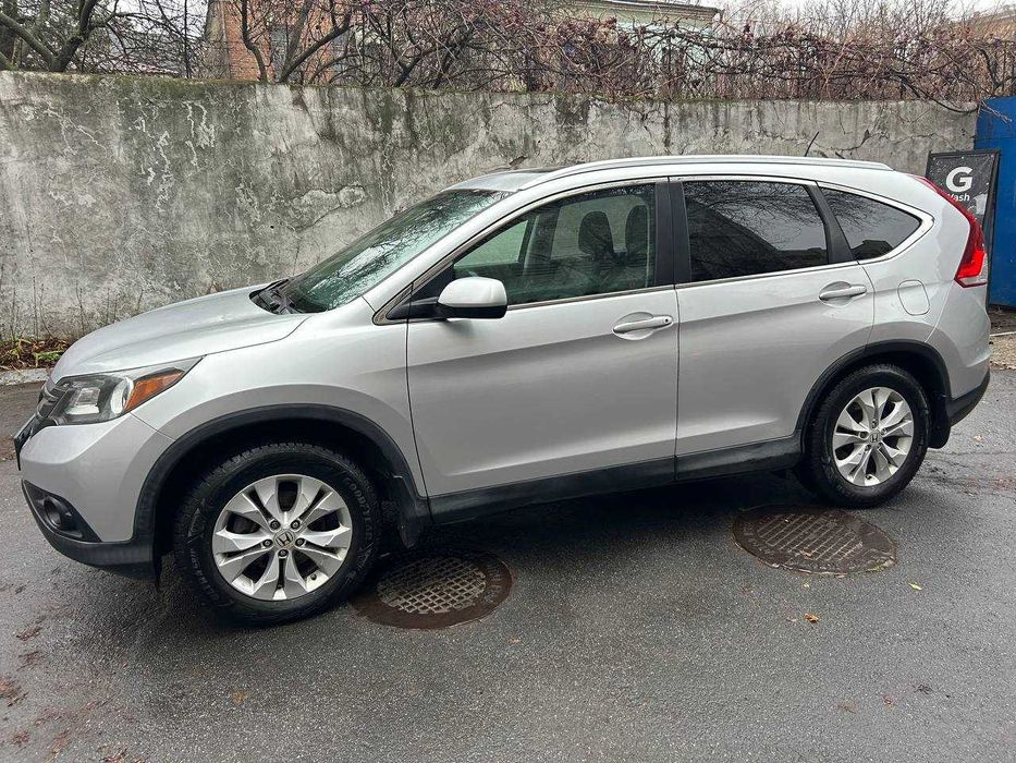Продам свою Honda CR-V 2.4  2013 р