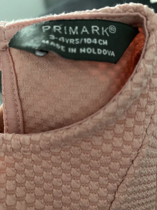 Nowa sukienka  dxiewczęca Primark 104cm
