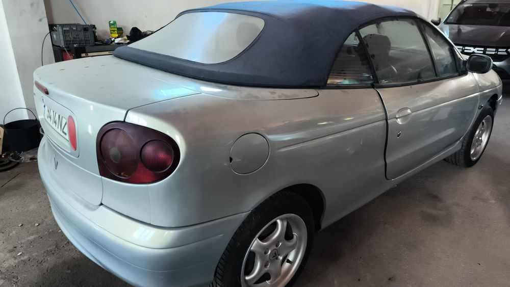 Renault megane 1.4 16v cabriolet cabrio descapotável 99 para Peças todo o Material disponível