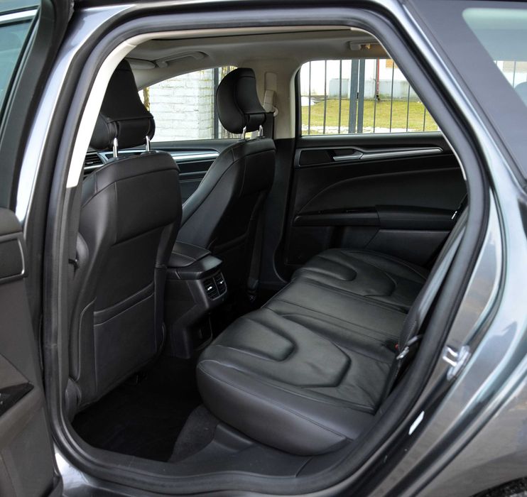 Ford Mondeo MK5 1.6 TDCI 116KM Xenon Ledy Panorama Skóra Kamera Navi Asystenty Full Opcja
