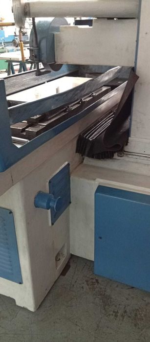 **Oportunidade** Retificadora plana em ótimo estado