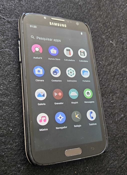Samsung Galaxy Note 2 com o novo Android 14 (LineageOS 21)
