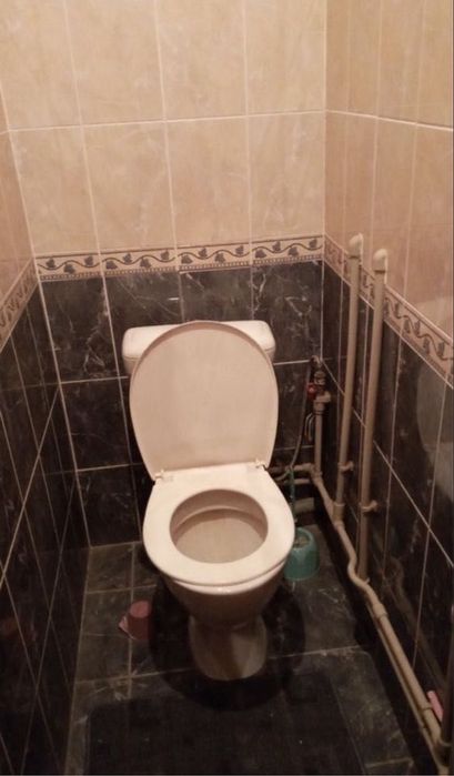 Кімната по кільцю. Мотель. Без власниці.