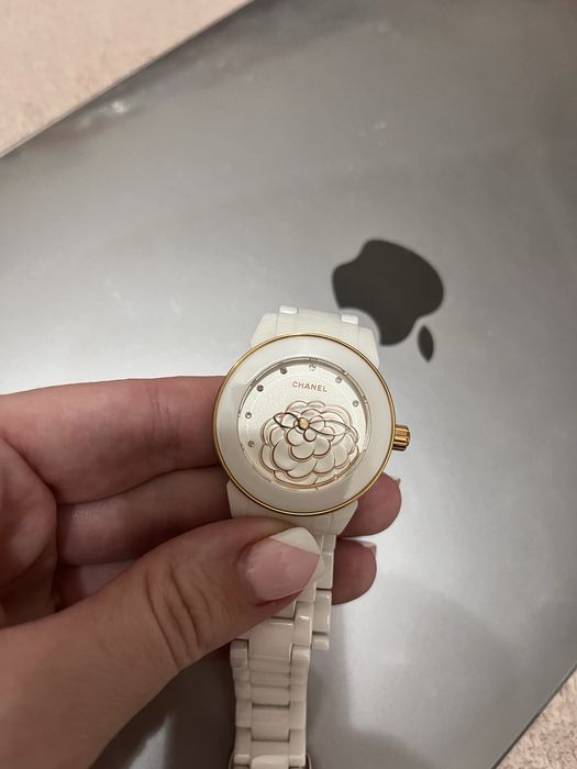 Часы женские наручные