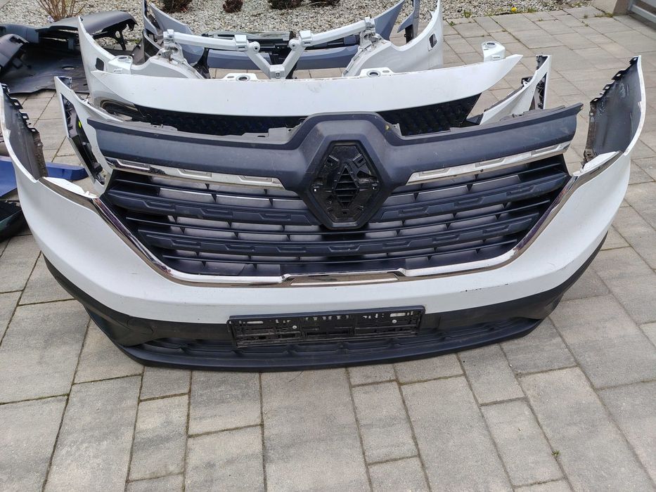 Sprzedam do reanult trafic III IV zderzak przód grill atrapa