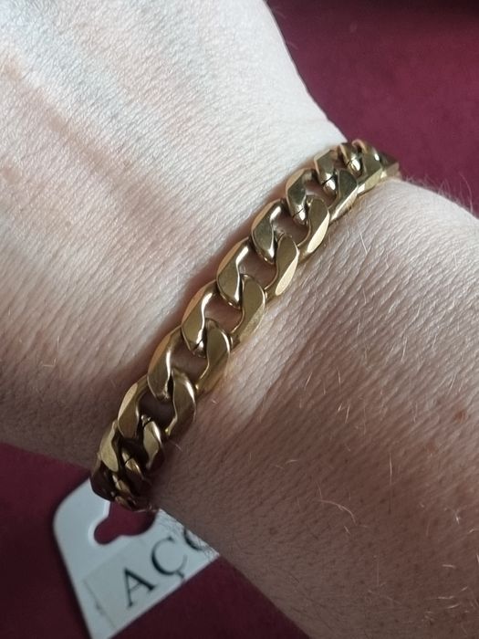 Pulseira dourada, em aço, malha grossa 1+1.