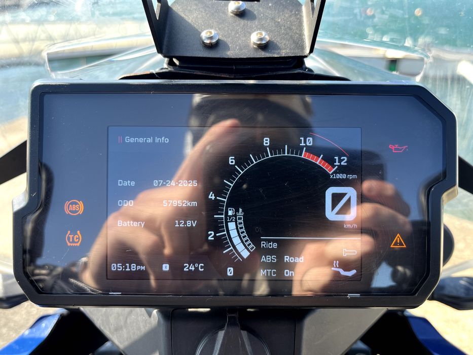 2021 KTM adventure 890 R